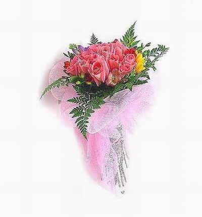 A very feminine petite 18 pink Rose bouquet.